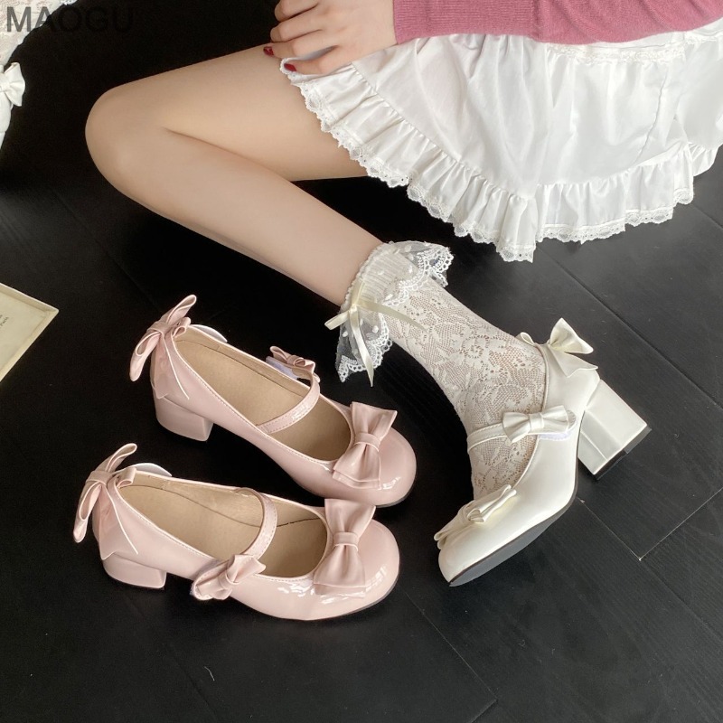 Sevimli Yuvarlak Burunlu Kadın - Baby Clothing Size incelemesi ve fiyatı